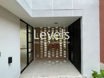 Oportunidad I Extraordinaria casa nueva con Jacuzzi en Villa Terra Conjunto Residencial. Cerritos. Pereira - Colombia.
