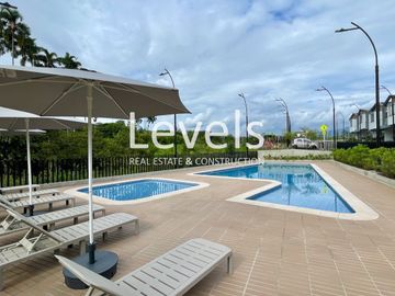 Oportunidad I Extraordinaria casa nueva con Jacuzzi en Villa Terra Conjunto Residencial. Cerritos. Pereira - Colombia.