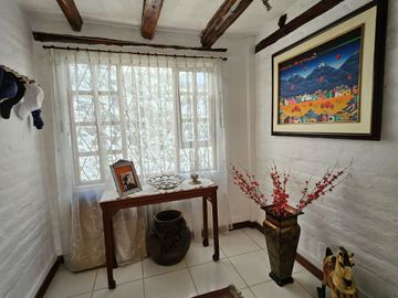 Valle de Los Chillos, Urb. El Rancho, Venta, Hermosa Casa Estilo Rustico