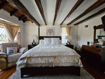Valle de Los Chillos, Urb. El Rancho, Venta, Hermosa Casa Estilo Rustico