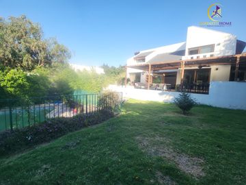 Hermosa Casa Condominio La Reserva Chicureo Colina