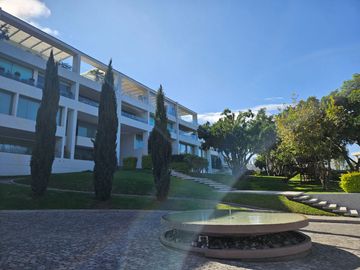 Cumbaya, Sector Auquichico, Amplio Departamento Duplex en Venta