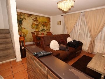 Se Vende Cómoda Casa Pareada de 2 pisos en Quilicura