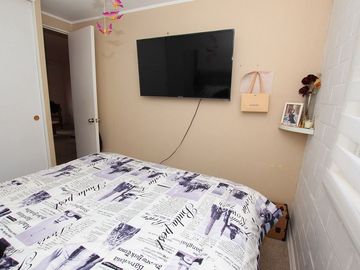 Se Vende Cómoda Casa Pareada de 2 pisos en Quilicura