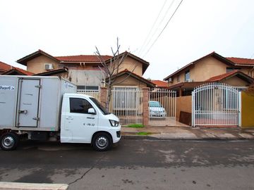 Se Vende Cómoda Casa Pareada de 2 pisos en Quilicura