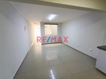 Alquilo Departamento De Un Dormitorio - 65 M2 En Santiago De Surco