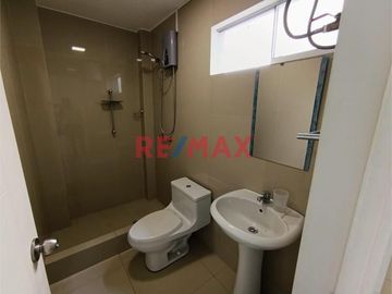 Alquilo Departamento De Un Dormitorio - 65 M2 En Santiago De Surco