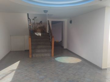 Departamento de venta de 4 dormitorios sector norte San Fernando