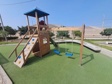 Venta De Casa Muy Acogedora Vista Al Mar En Ancon