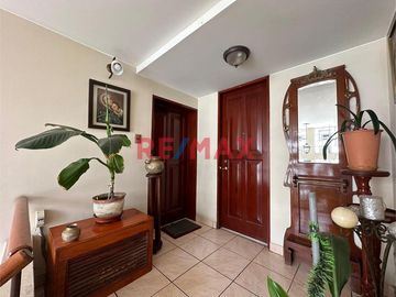 Se Vende Dúplex + Terraza En San Borja