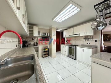 Se Vende Dúplex + Terraza En San Borja
