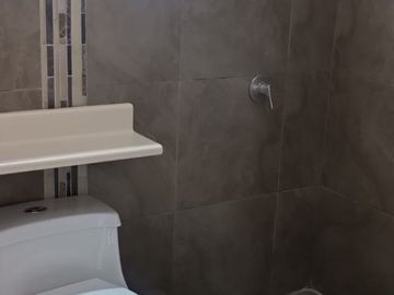 VENDO CASA EN TUMBACO-CONJUNTO SANT ANGELO