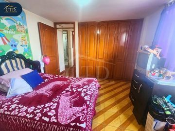 Vendo casa rentera con 6 departamentos, Norte de Quito