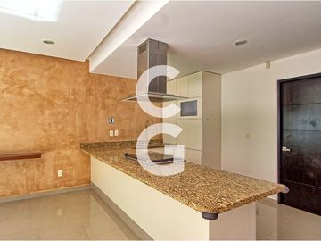 Casa en Venta en Cancun en Residencial Palmaris con 3 Recámaras