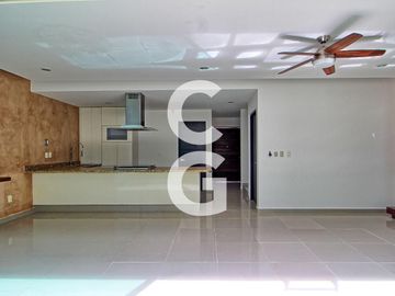 Casa en Venta en Cancun en Residencial Palmaris con 3 Recámaras