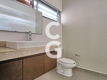 Casa en Venta en Cancun en Residencial Palmaris con 3 Recámaras