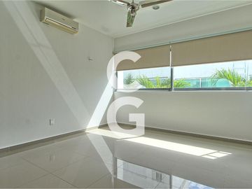 Casa en Venta en Cancun en Residencial Palmaris con 3 Recámaras