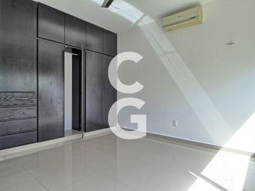 Casa en Venta en Cancun en Residencial Palmaris con 3 Recámaras