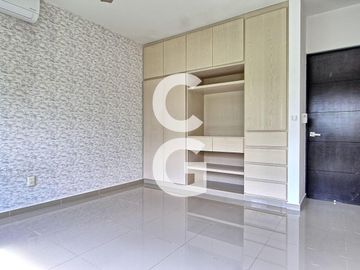 Casa en Venta en Cancun en Residencial Palmaris con 3 Recámaras