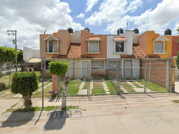 LC BONITA CASA EN LEON EN SAN JOSE DEL POTRERO CALLE MISION DEL CARMEN TIENES CAPITAL PERO NO TE ALCANZA PREGUNTAME COMO!