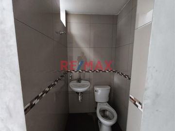 Exelente Local Comercial en San Juan de Miraflores