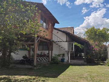 Vendo Quinta en Puembo - Urb. Shalom