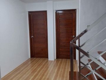 CORNER HOUSE AND LOT!!! 7 Bedrooms House and Lot for Sale in Quezon City