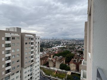 DEPARTAMENTO EN TRES LAGOS, GUADALAJARA, EXCELENTES AMENIDADES