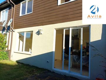 PUCÓN casa de 3 dormitorios 3 baños Condominio Peumayen 1 COD.ACP0152