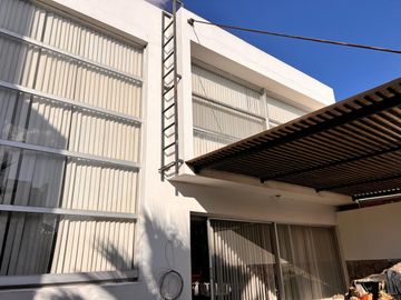 CASA EN VENTA EN REAL DE JURIQUILLA