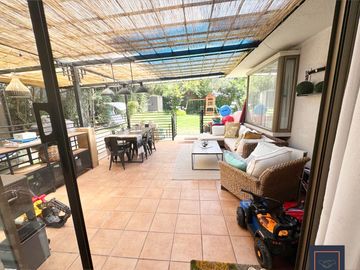 Espectacular Casa En Venta Sector Las Pircas Peñalolén 5d/5b
