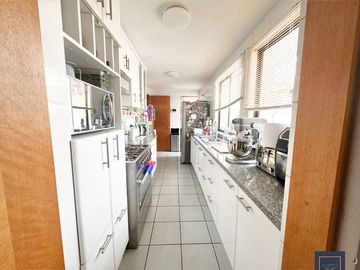 Espectacular Casa En Venta Sector Las Pircas Peñalolén 5d/5b