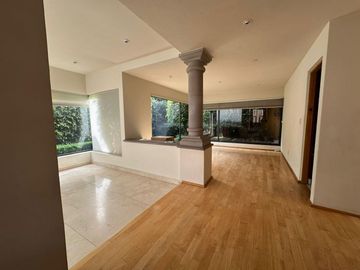 EXCLUSIVO PROYECTO DEL. ARQ. CISNEROS, EN FRACCIONAMIETO PRIVADO