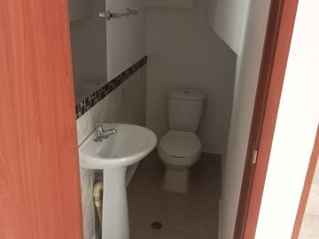 SE VENDE CASA EN PRADOS DE ALFAGUARA, JAMUNDI, VALLE DEL CAUCA