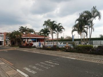 SE VENDE CASA EN PRADOS DE ALFAGUARA, JAMUNDI, VALLE DEL CAUCA