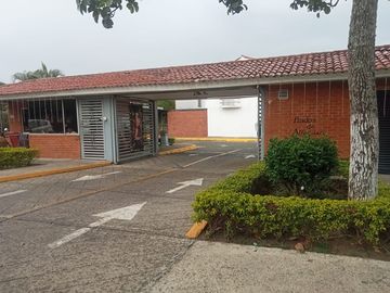 SE VENDE CASA EN PRADOS DE ALFAGUARA, JAMUNDI, VALLE DEL CAUCA