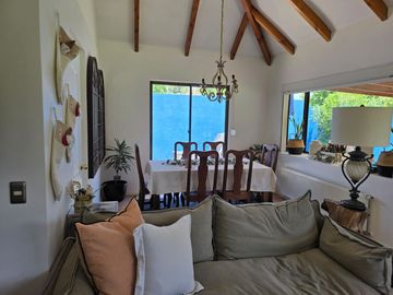 Hermosa Casa En Lo Herrera