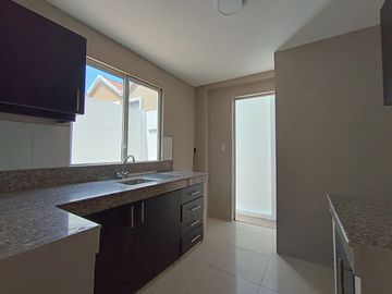 Venta de casa en Marina D'or Park,  Vía a Samborondón-Salitre