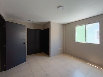 Venta de casa en Marina D'or Park,  Vía a Samborondón-Salitre