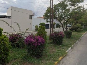 RESIDENCIA OFERTADA POR EL BANCO