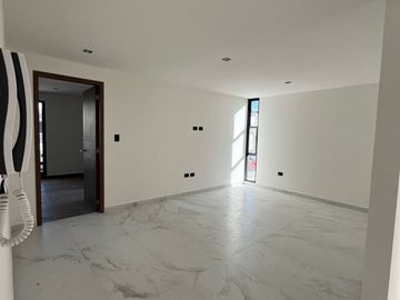 RESIDENCIA EN LOMAS DE ANGELÓPOLIS ZONA AZUL ✨