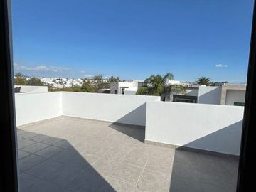 RESIDENCIA EN LOMAS DE ANGELÓPOLIS ZONA AZUL ✨