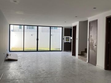 CASA EN VENTA ZON AZUL  Lomas de Angelopolis 3