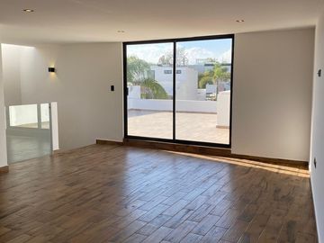 CASA EN VENTA ZON AZUL  Lomas de Angelopolis 3