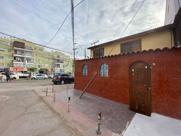 VENTA DE CASA EN AVENIDA CHIPANA IQUIQUE