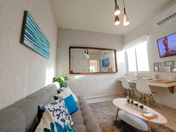 Casa en venta en Cancún de 2 habitaciones con alberca