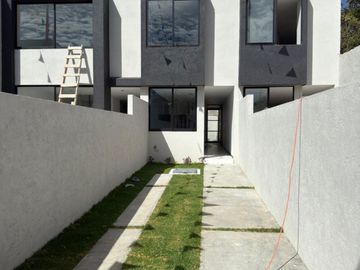 Casa en venta en tres cruces – cerca de cu buap