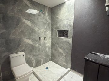 Casa en venta en tres cruces – cerca de cu buap