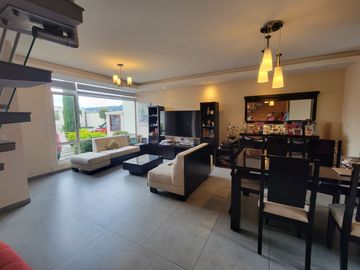 Sector San Pedro de Taboada, Casa en Venta, Conjunto Cerrado con Seguridad 24/7