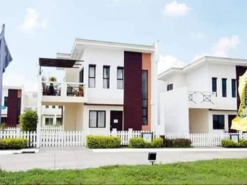 Single Attached House & Lot For In Las Brisas At Tierra Del Sol Tanza Cavite